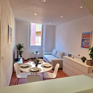 Sublime 4p Classe Dans Le Vieux-nice Nice